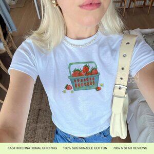 Strawberry Graphic Baby Tee – Retro 90s Y2K Style